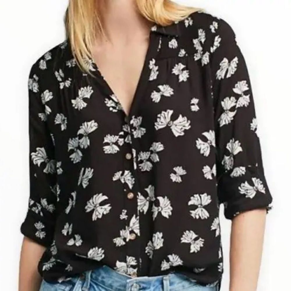 Maeve Anthropologie Bow Emory Printed Bottom Down Shirt Blouse Size 6